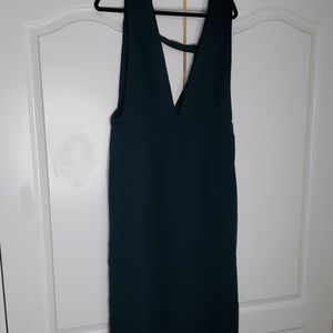 Long dress with Vshape neck line